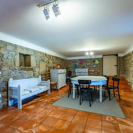 Casa Pintoras Garden And Pool Holiday home *