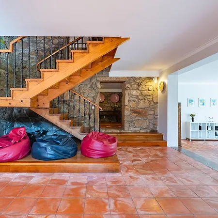 Çiftlik konaklama Casa Pintoras Garden And Pool Vila Praia de Âncora